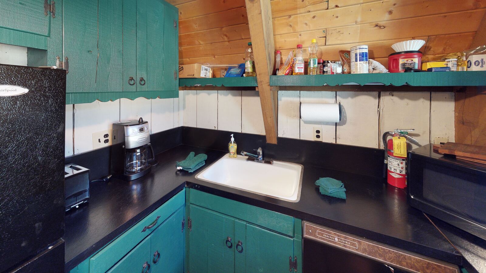 Elk Run kitchen